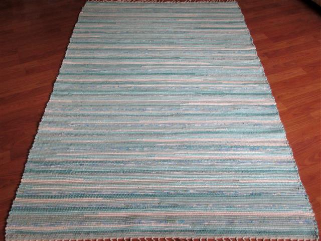 Aqua, Aqua, Aqua, White, Aqua 4 x 6 ft. Area Rug