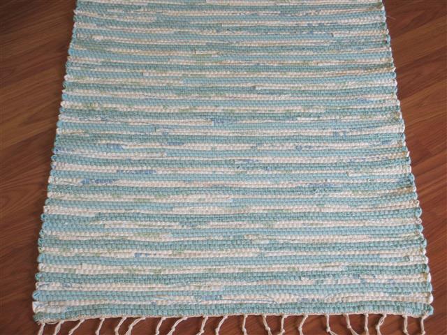 Aqua, White 2 x 3 ft. Kitchen And Bath Rug