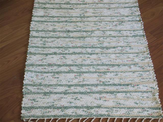 Green, White, Rose, Beige 2 x 3 ft. Kitchen And Bath Rug