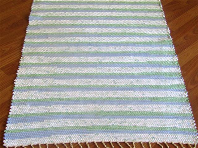 White, Blue, Green 2½ x 3½ ft. Kitchen And Bath Rug