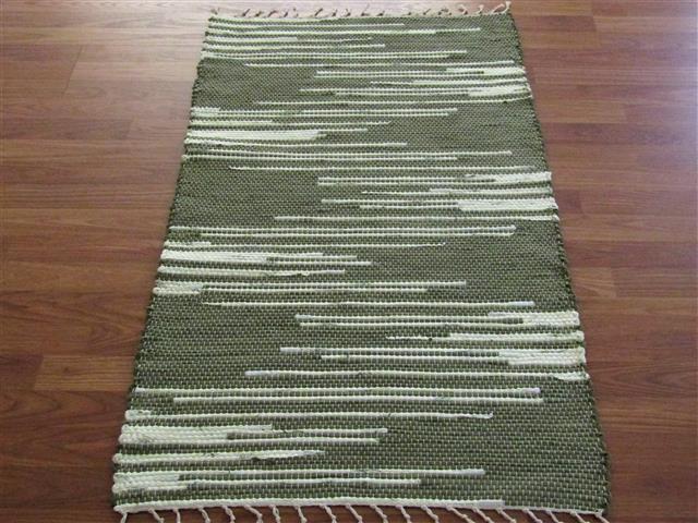 Green, White 2 x 3 ft. Kitchen And Bath Rug