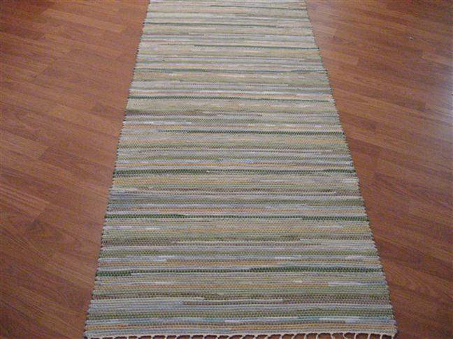 Sage, Beige Runner