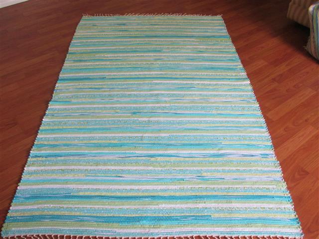 Aqua, Green, White 4 x 6 ft. Area Rug