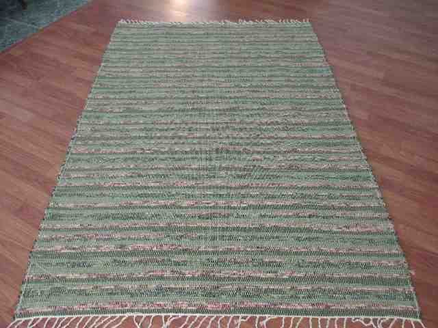 Green, Rose 4 x 6 ft. Area Rug