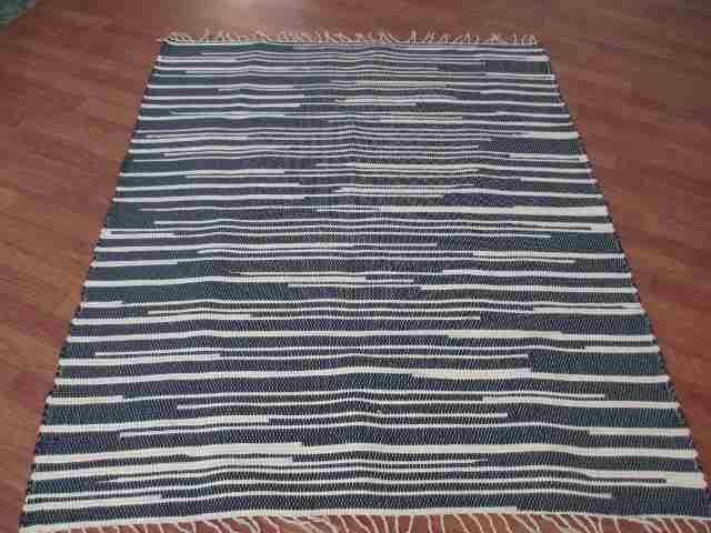 Navy, White 4 x 6 ft. Area Rug