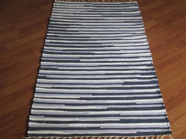 Navy, White, Blue 2½ x 3½ ft. Kitchen And Bath Rug