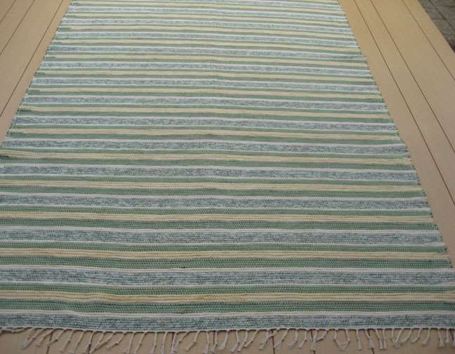 Green, Yellow, Ivory 5 x 8 ft. Area Rug