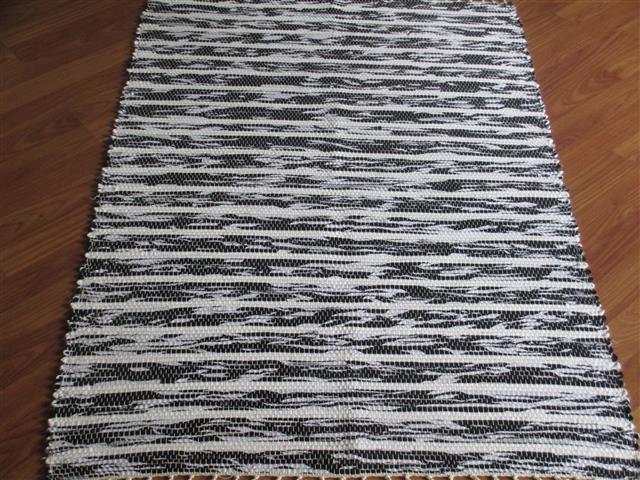 Black, White 3 x 4 Kitchen And Bath Rug